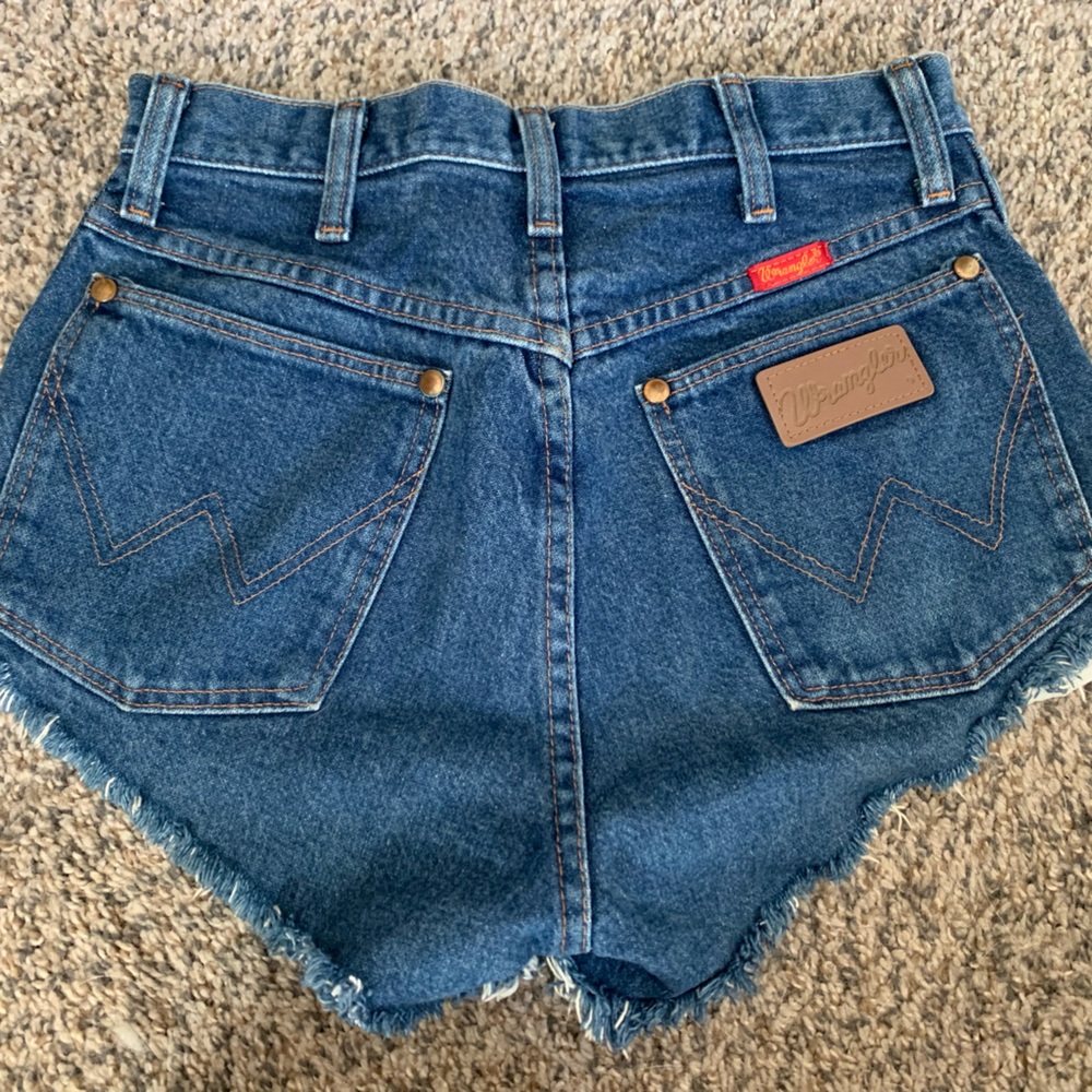 Wrangler cut off shorts